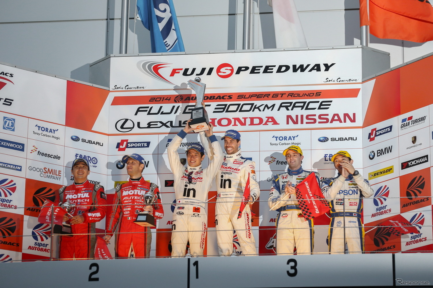 第5戦富士、GT500の表彰式。