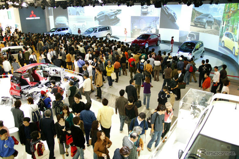 【東京モーターショー05】三菱 展示デザインのねらいと工夫