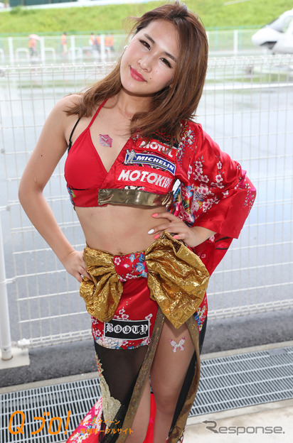 チーム モトキッズ レースクイーン
