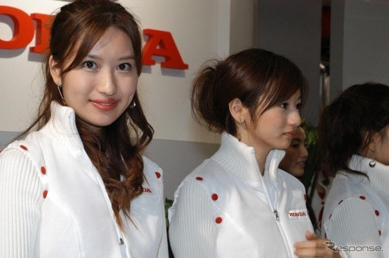 【東京モーターショー05】コンパニオン写真蔵…その70