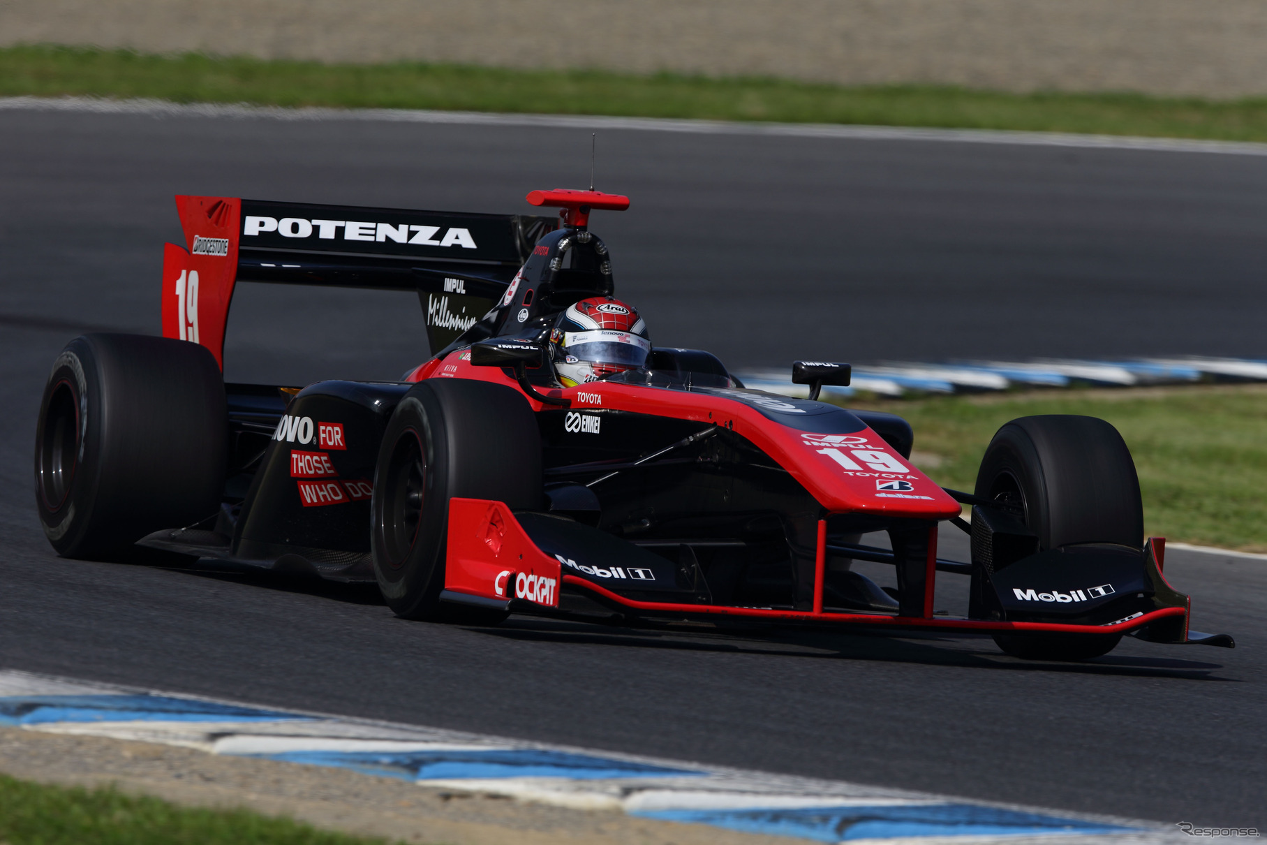 SF第4戦もてぎで優勝した#19 オリベイラ。写真：TOYOTA（予選日）