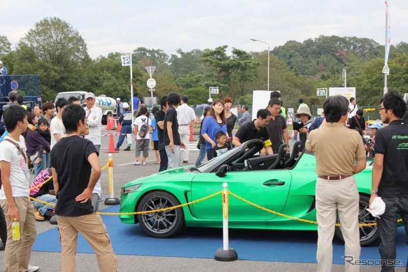 2013TESフェスティバル「トヨタ技術会実車製作“TE-Spyder 800”｣
