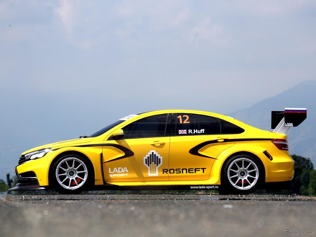 アフトワズ・ラーダのベスタWTCCコンセプト