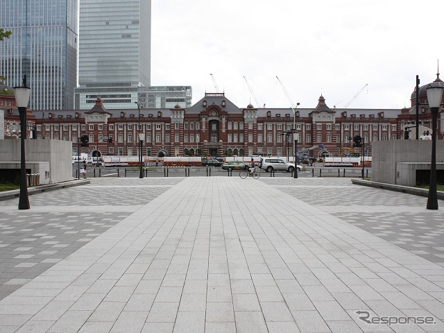 まもなく開業100周年を迎える東京駅の丸の内駅舎。