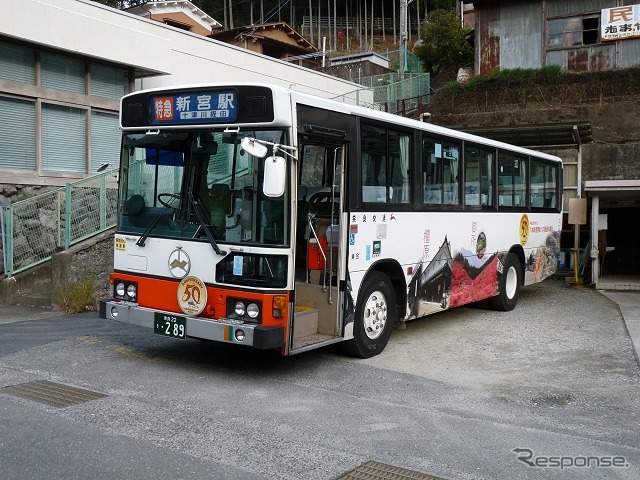 日本最長距離を走る路線バスとして知られる特急系統は現在と同じ国道168号経由で引き続き運行される。