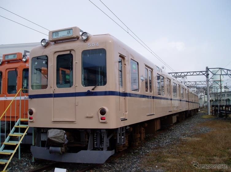 「センロク」こと近鉄1600系の旧塗装に変更された養老鉄道600系。10月18・19日に運転体験イベントが行われる。