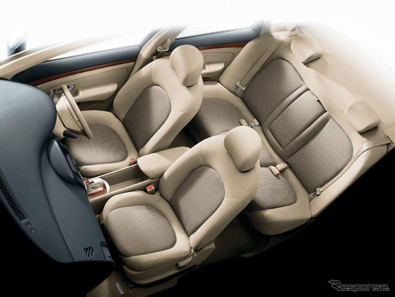 【日産 ブルーバード シルフィ 新型発表】モダンリビング第3弾