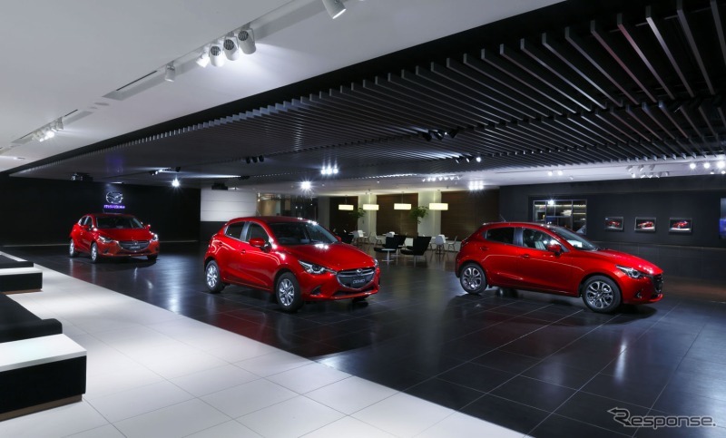 マツダ・本社ロビー