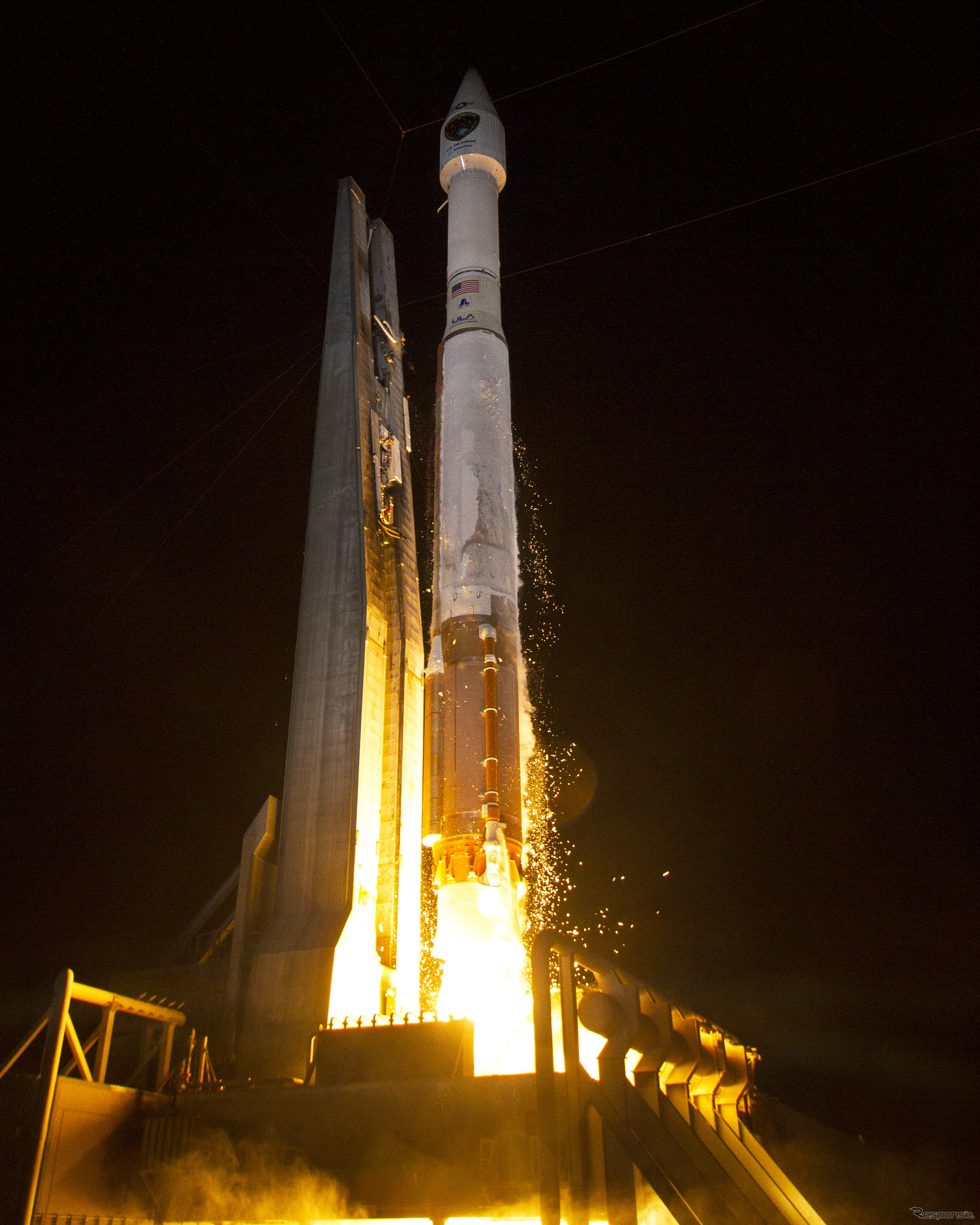 GPS IIF衛星を打ち上げた際のAtlas Vロケット