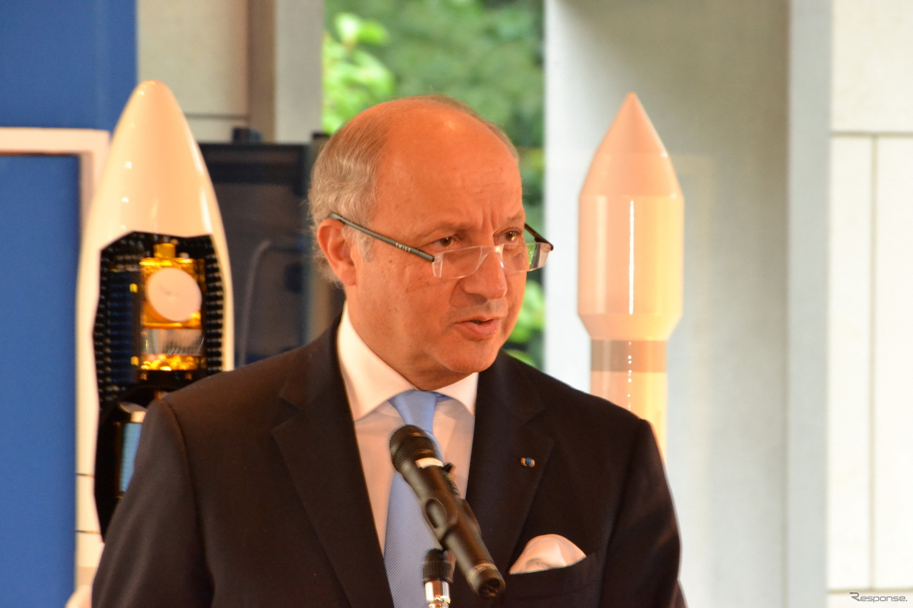 式に参加したフランスの外務・国際開発省ローラン・ファビウス大臣