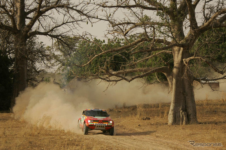 【パリダカ06】乗用車部門リザルト