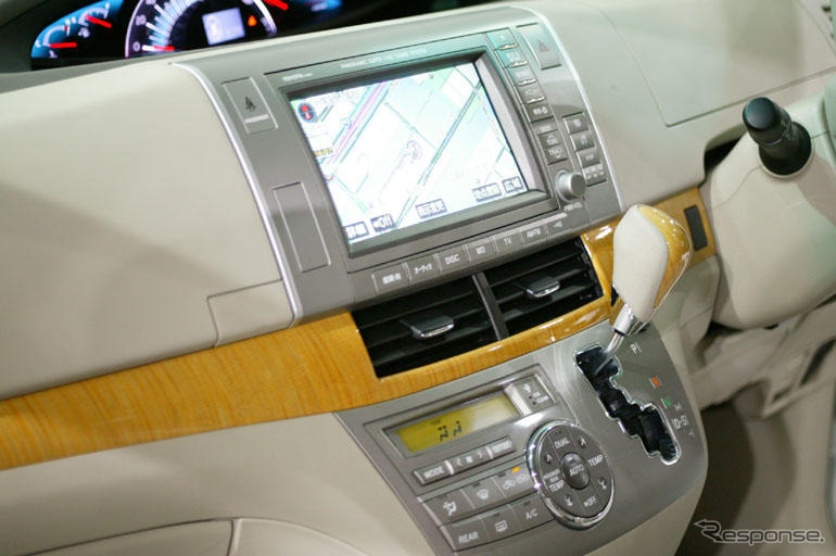 【トヨタ エスティマ 新型発表】よく見て使ってみると…インテリア