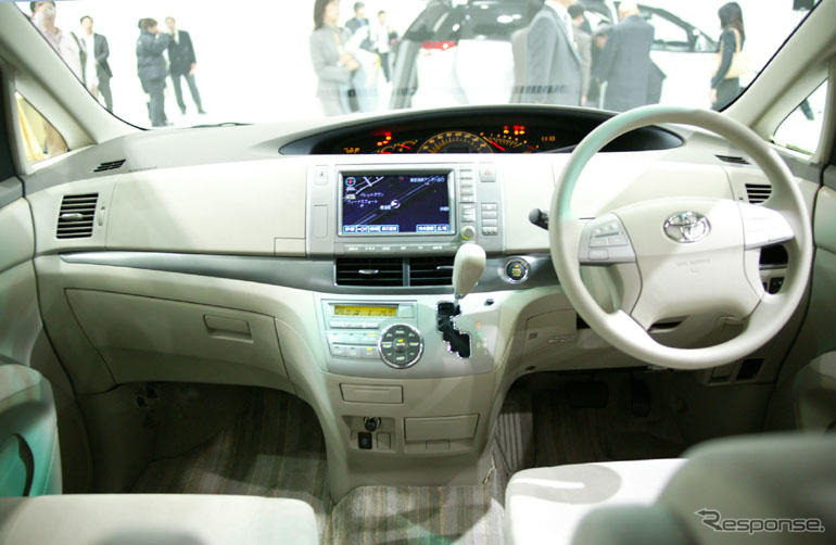 【トヨタ エスティマ 新型発表】よく見て使ってみると…インテリア