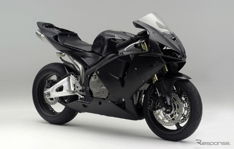 ホンダ CBR600RR レースベース車の2006年型モデル発売