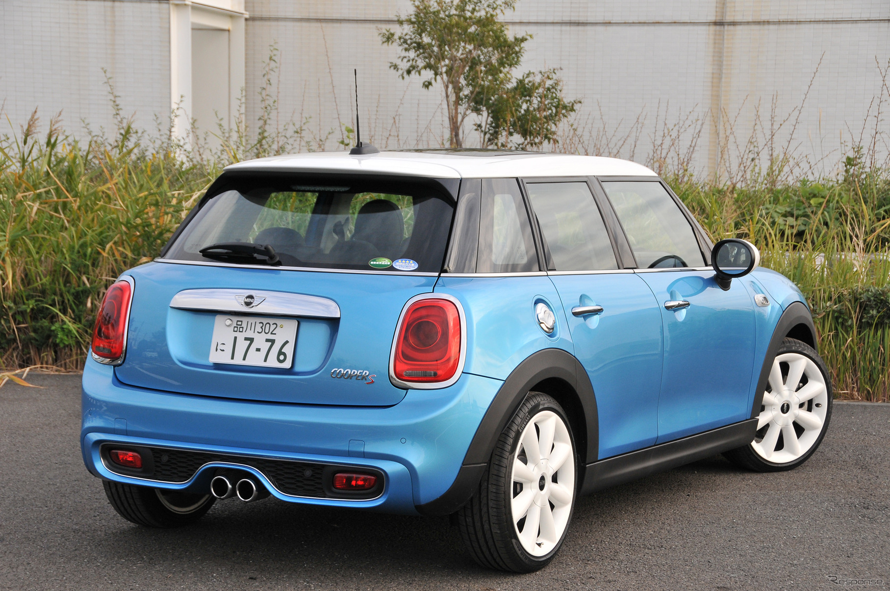 【MINI クーパーS 5ドア 試乗】使いやすいパッケージングとピーキーなハンドリング…諸星陽一