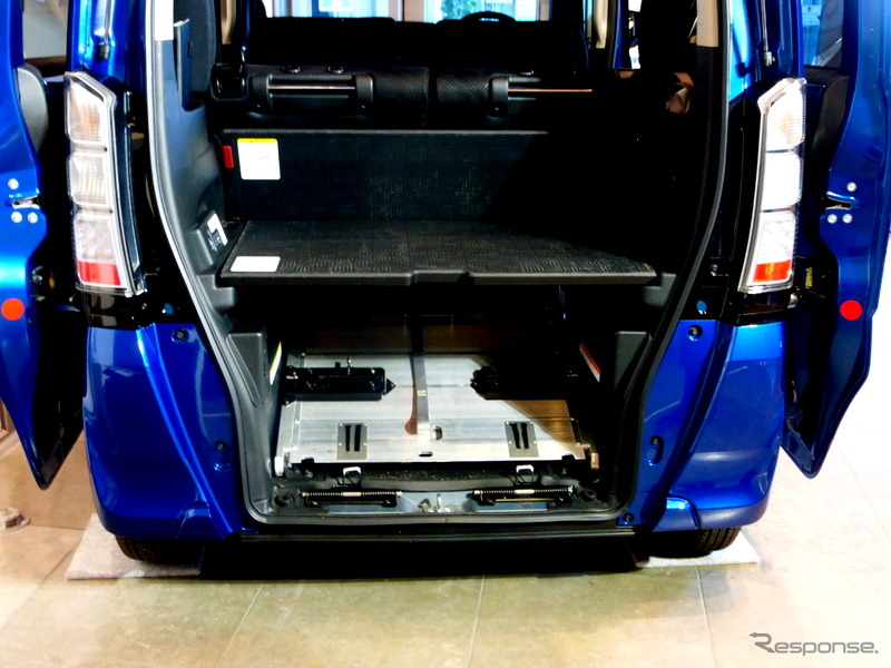 「人のためになるものを作れ」が原点…ユニバーサルデザイン大賞受賞のN-BOX+車いす仕様車