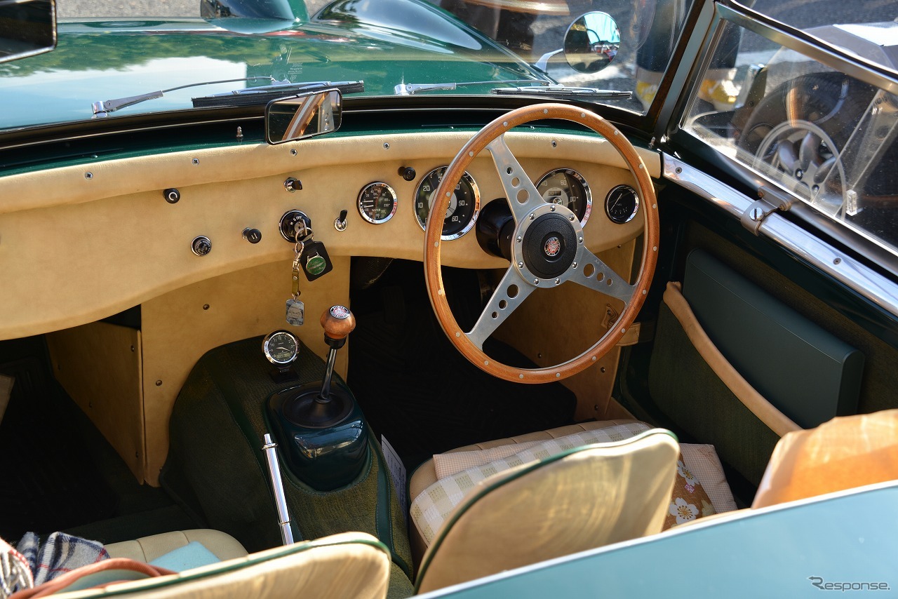 1960年 オースチン ヒーレー スプライト