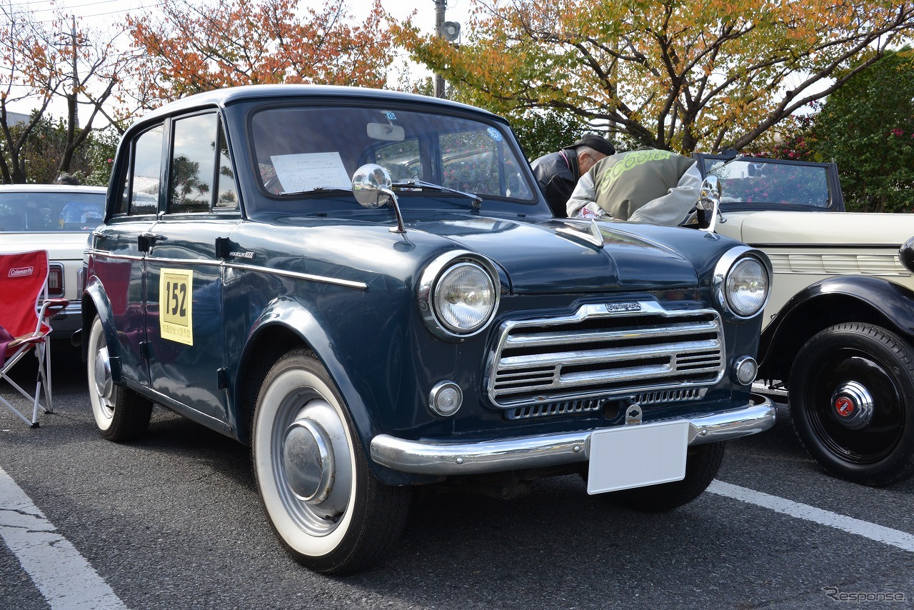 1957年 ダットサン 210