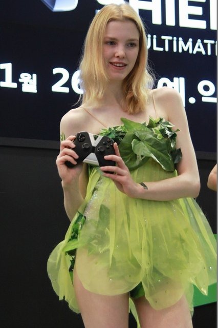 【G-STAR 2014】韓国美女だけじゃない。釜山からコンパニオンさんの写真をお届け！