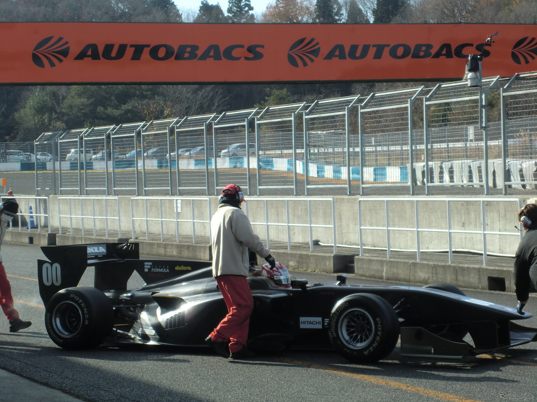 トヨタのテストカー、00番車は2014年SF王者の中嶋一貴がドライブ。
