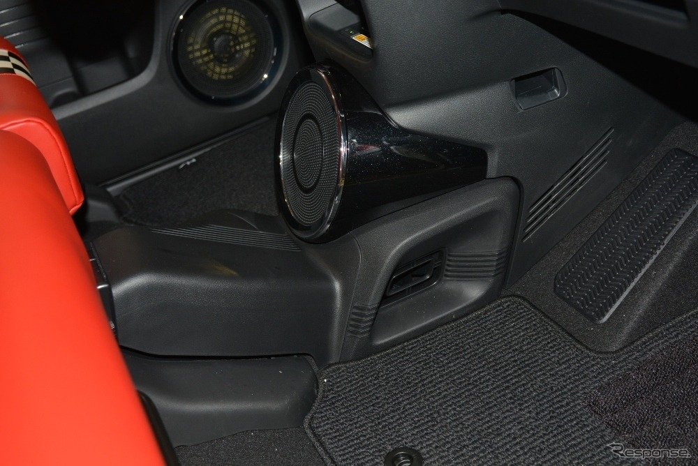 ホンダ N-BOXスラッシュ
