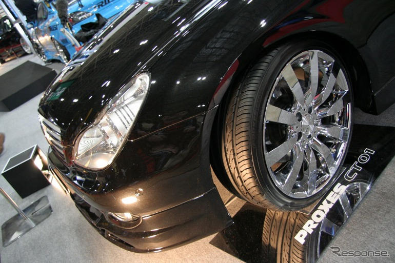 【東京オートサロン06】写真蔵…TOYOタイヤ