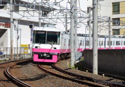 ヘッドマークは新デザイン車の6両編成1本に掲出される。