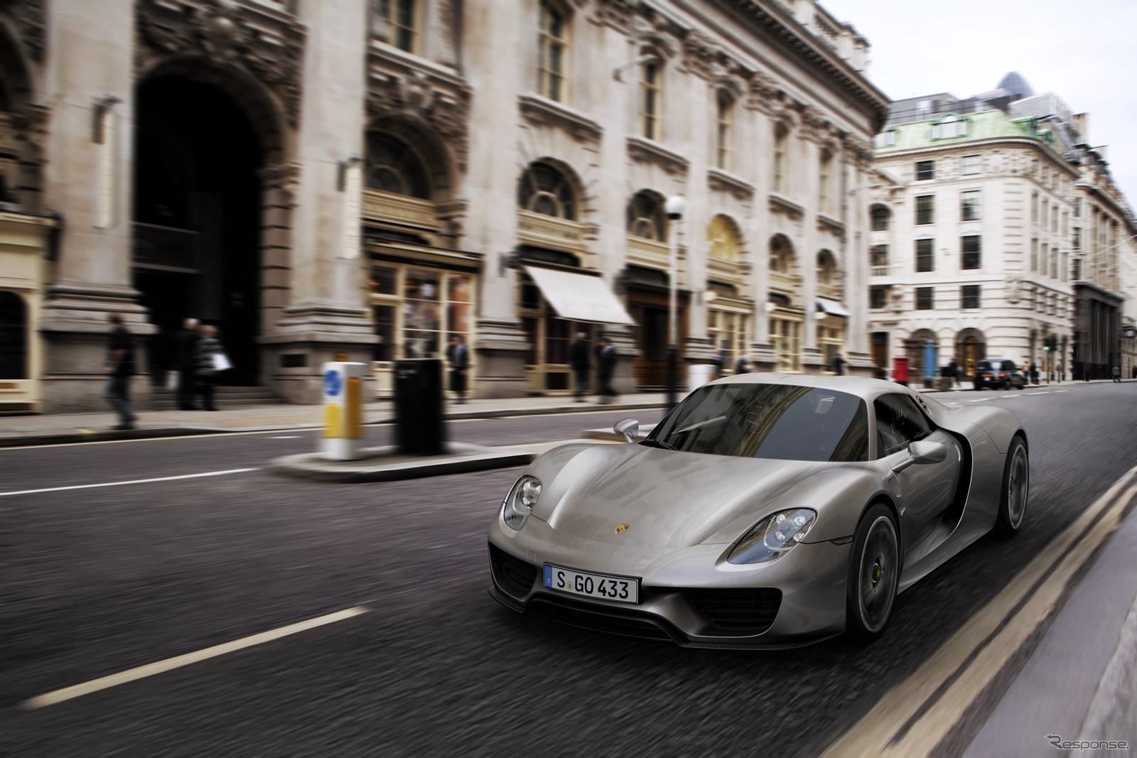 ポルシェ 918スパイダー