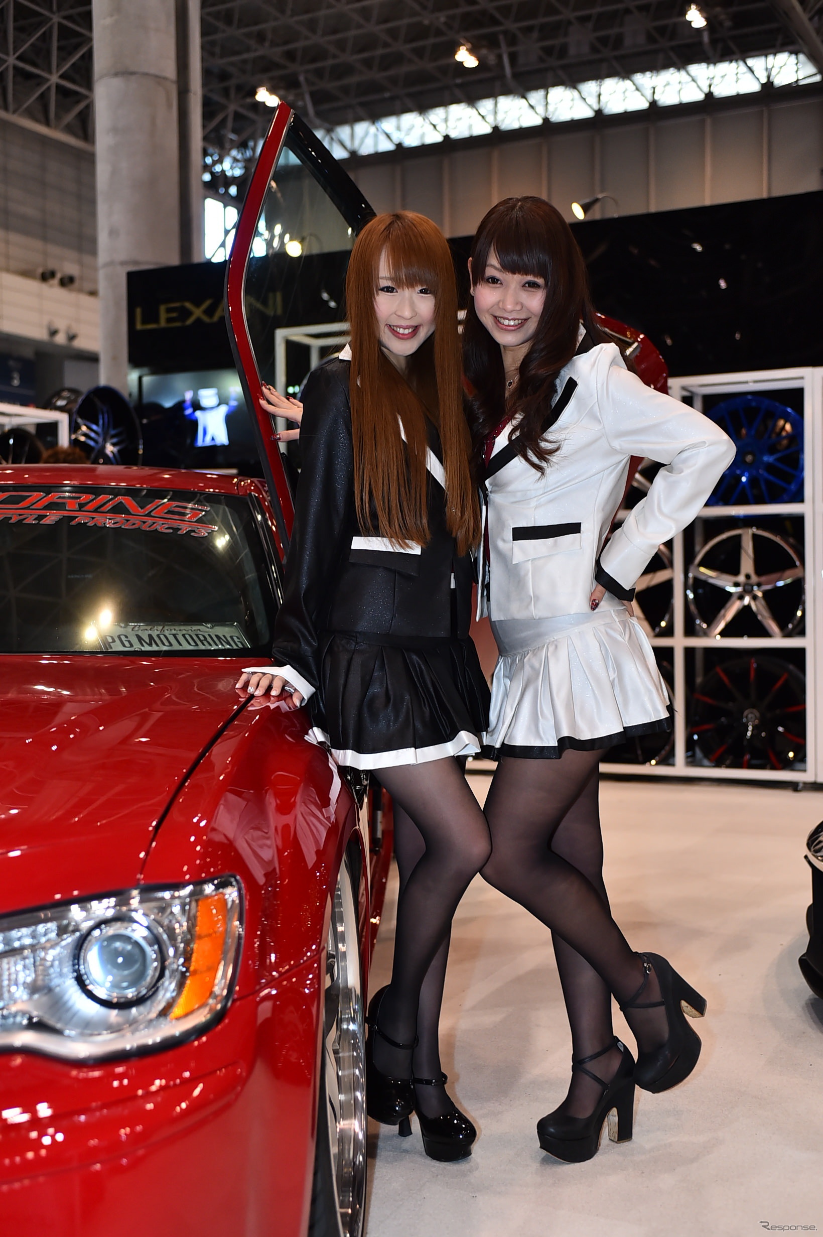 LEXANI JAPANブース コンパニオン（東京オートサロン2015）