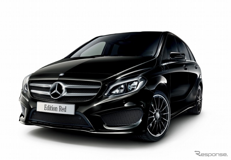 メルセデスベンツ・B250 4MATIC スポーツエディション レッド