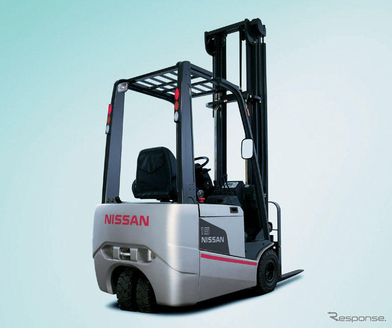 日産、バッテリーフォークリフト2機種をフルモデルチェンジ