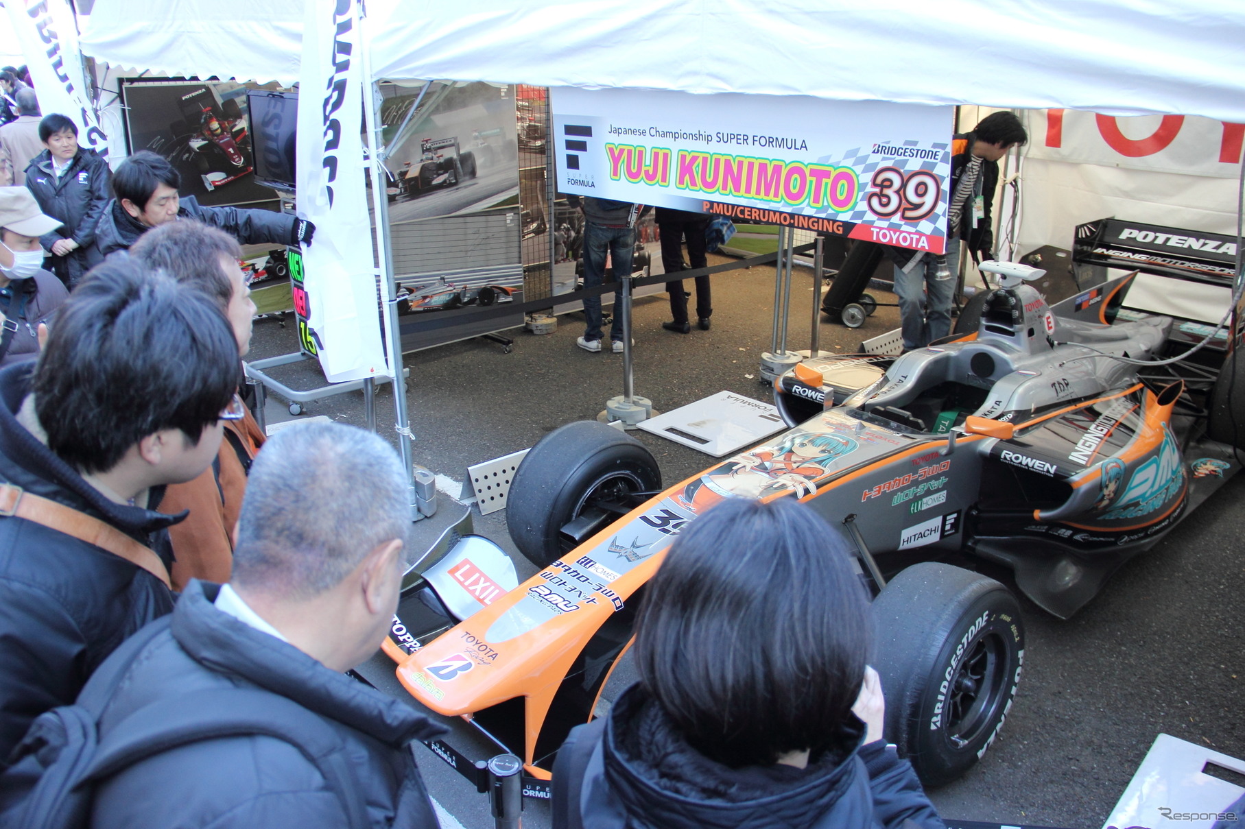 東京オートサロン2015スーパーフォーミュラデモランの様子