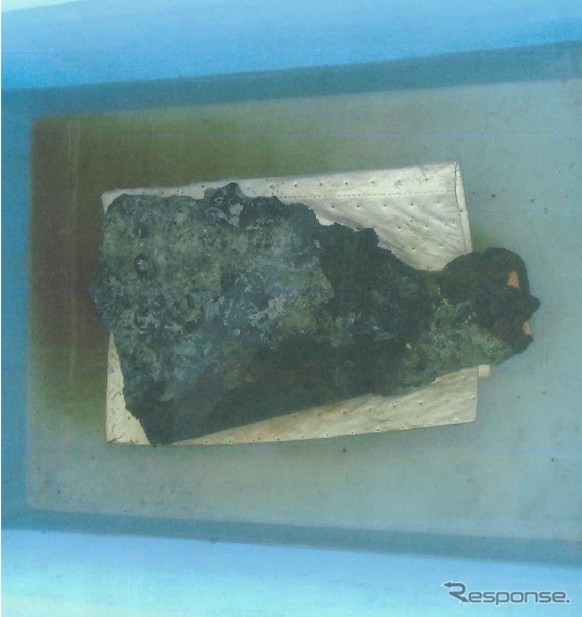 浚渫兼油回収船「清龍丸」が知多市沖で発見した不発弾らしき物体