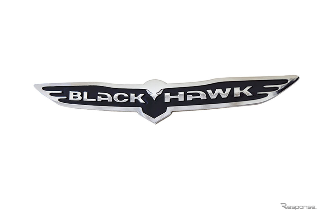 BLACKHAWKバッジ