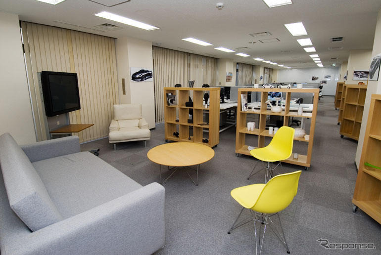 日産、外部施設を使ったデザイン学校を開設