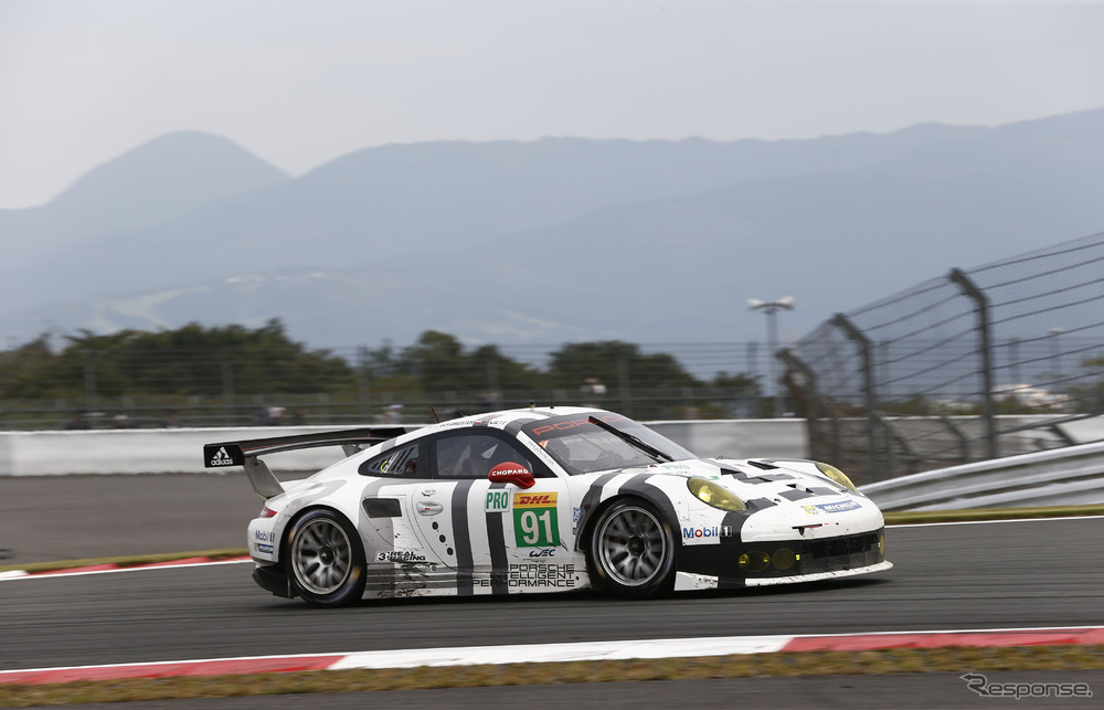 ポルシェ・911RSR