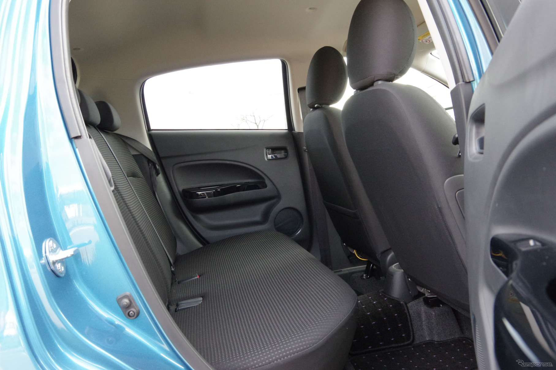 三菱 ミラージュ 1.2G