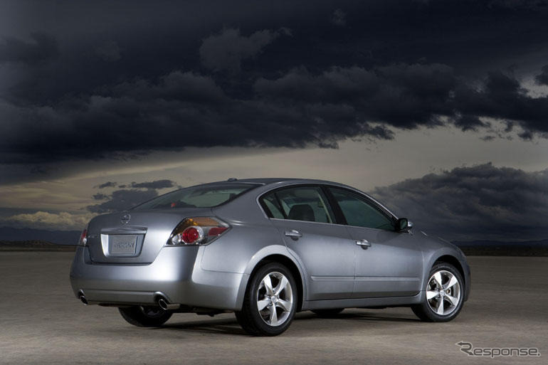 日産、アルティマ にもハイブリッド設定