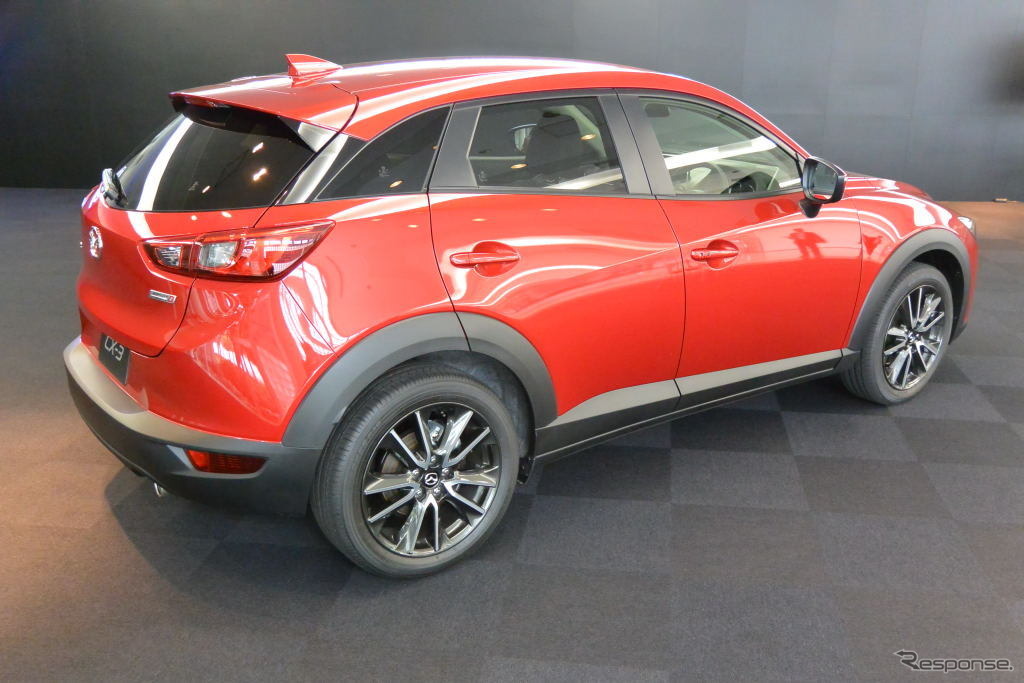 マツダ CX-3