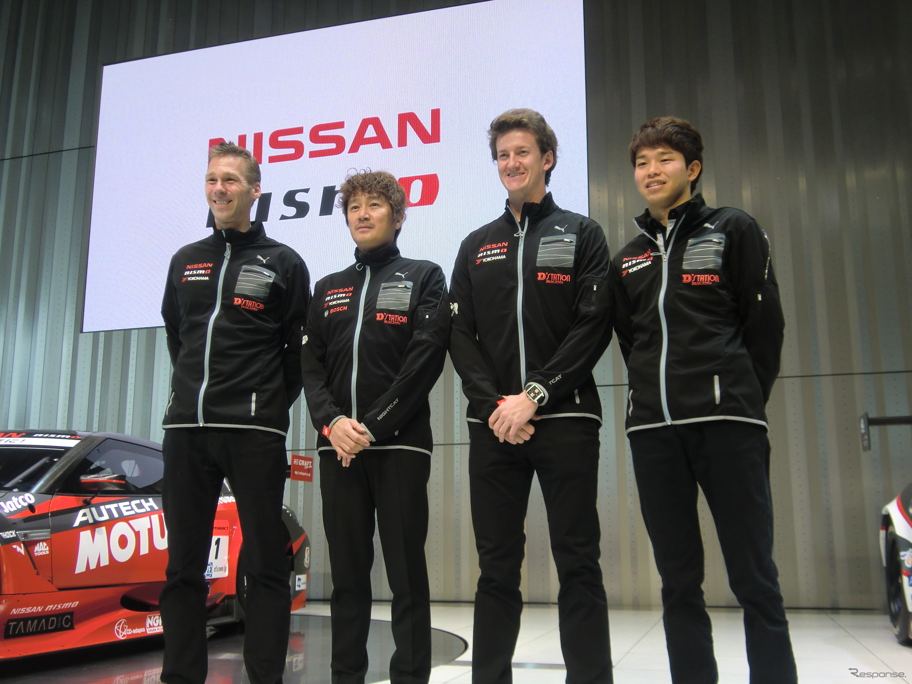 GT500を戦うKONDO RACINGの（左から）クルム、近藤真彦監督、オルドネス、佐々木大樹。クルムはLMP1の開発主担も務め、オルドネスもルマンに参戦予定。