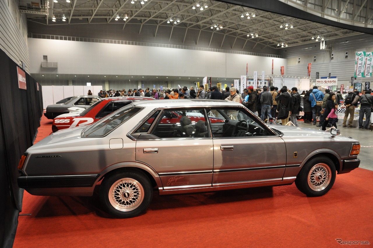 1981年式 日産グロリア4ドアハードトップターボ ジャック・ニクラスバージョン