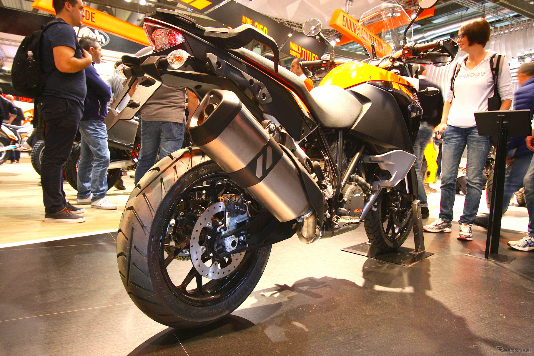 KTM 1050アドベンチャー（ミラノショー14）
