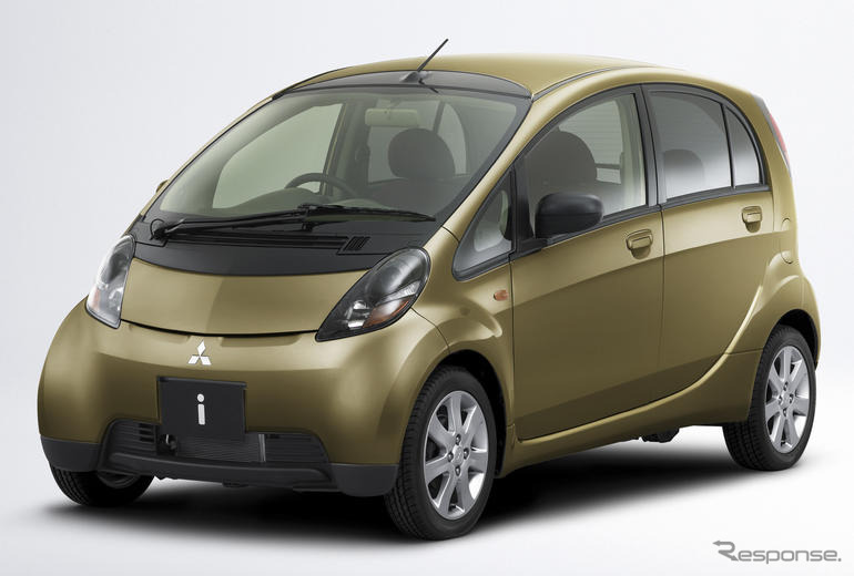 三菱自動車、「北海道日本ハムファイターズ」とスポンサーシップ契約