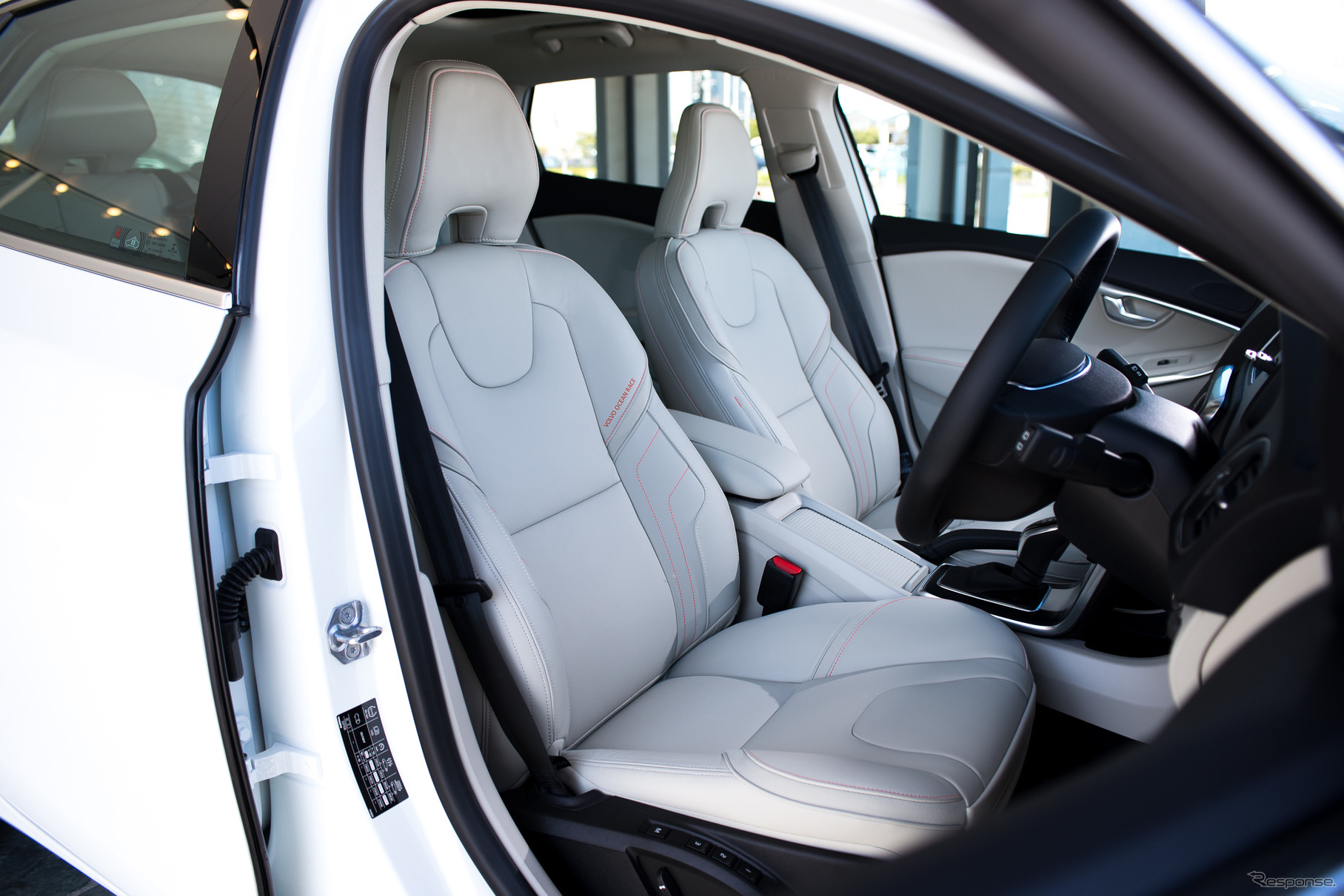 ボルボ V40 オーシャンレース エディション