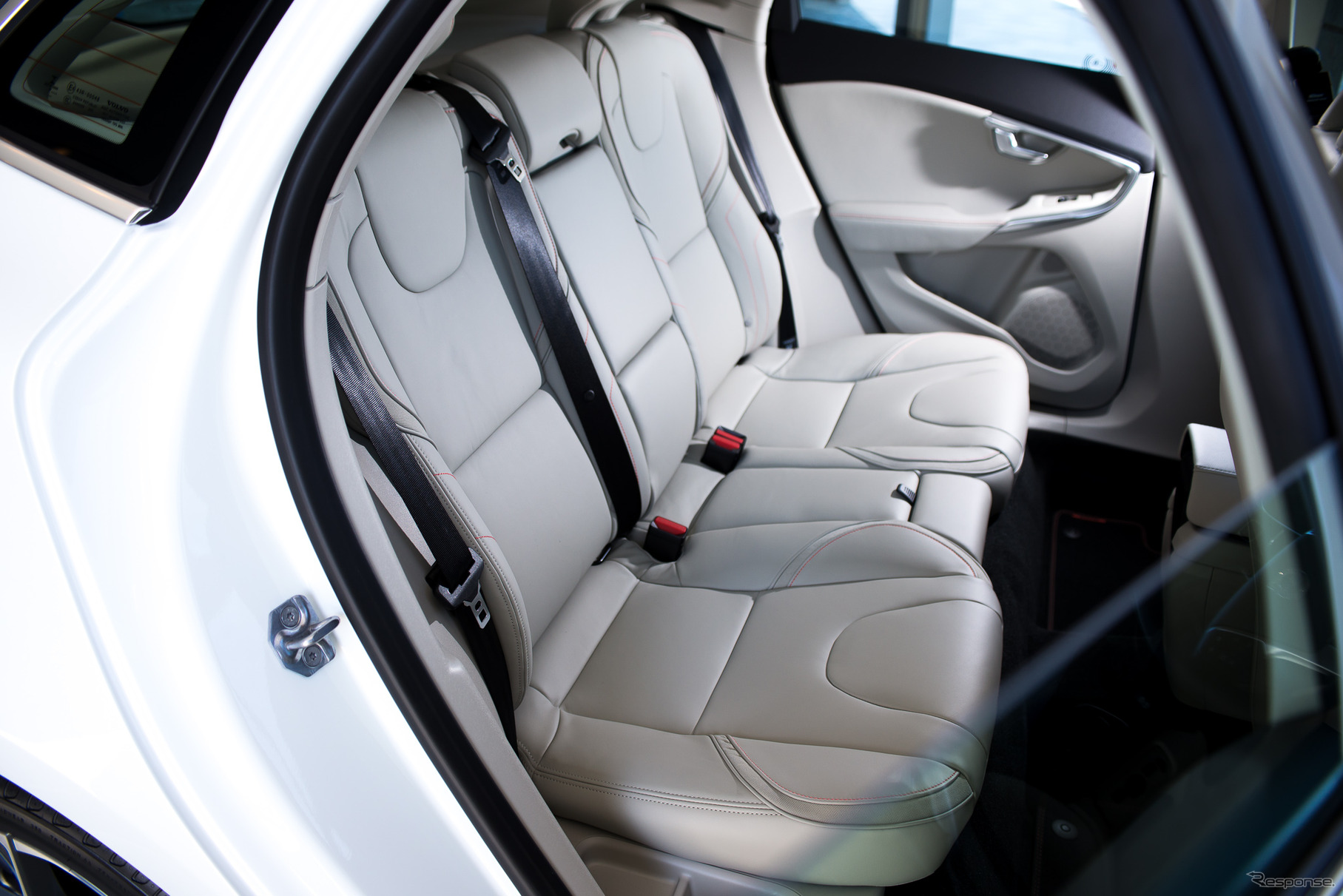 ボルボ V40 オーシャンレース エディション