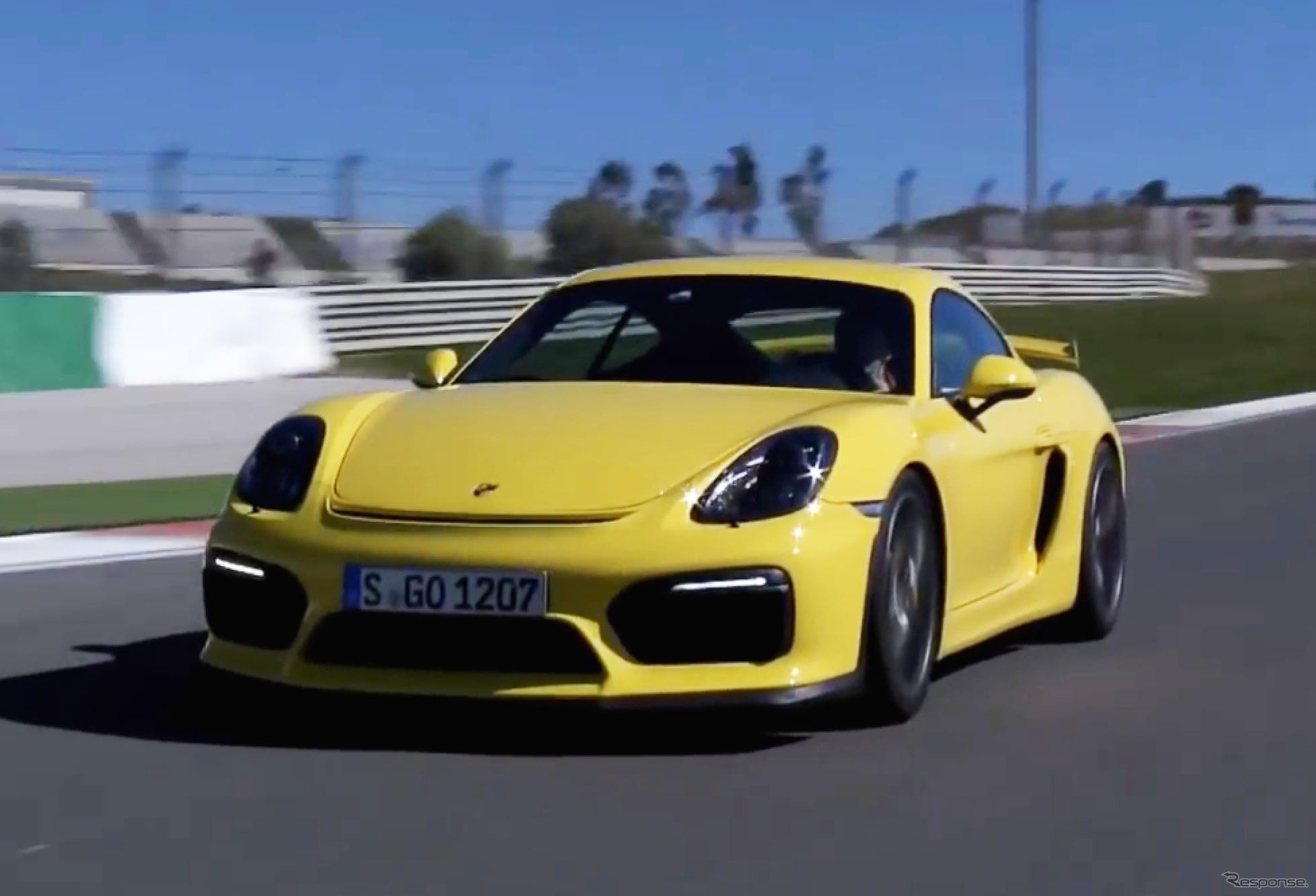 ポルシェ ケイマン GT4（動画キャプチャ）