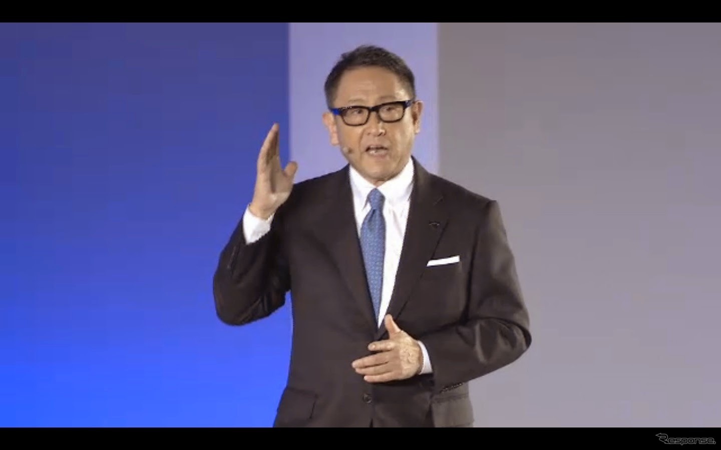 基調講演を行う、トヨタ豊田章男社長（トヨタ Investors Meeting 2015 中継より）