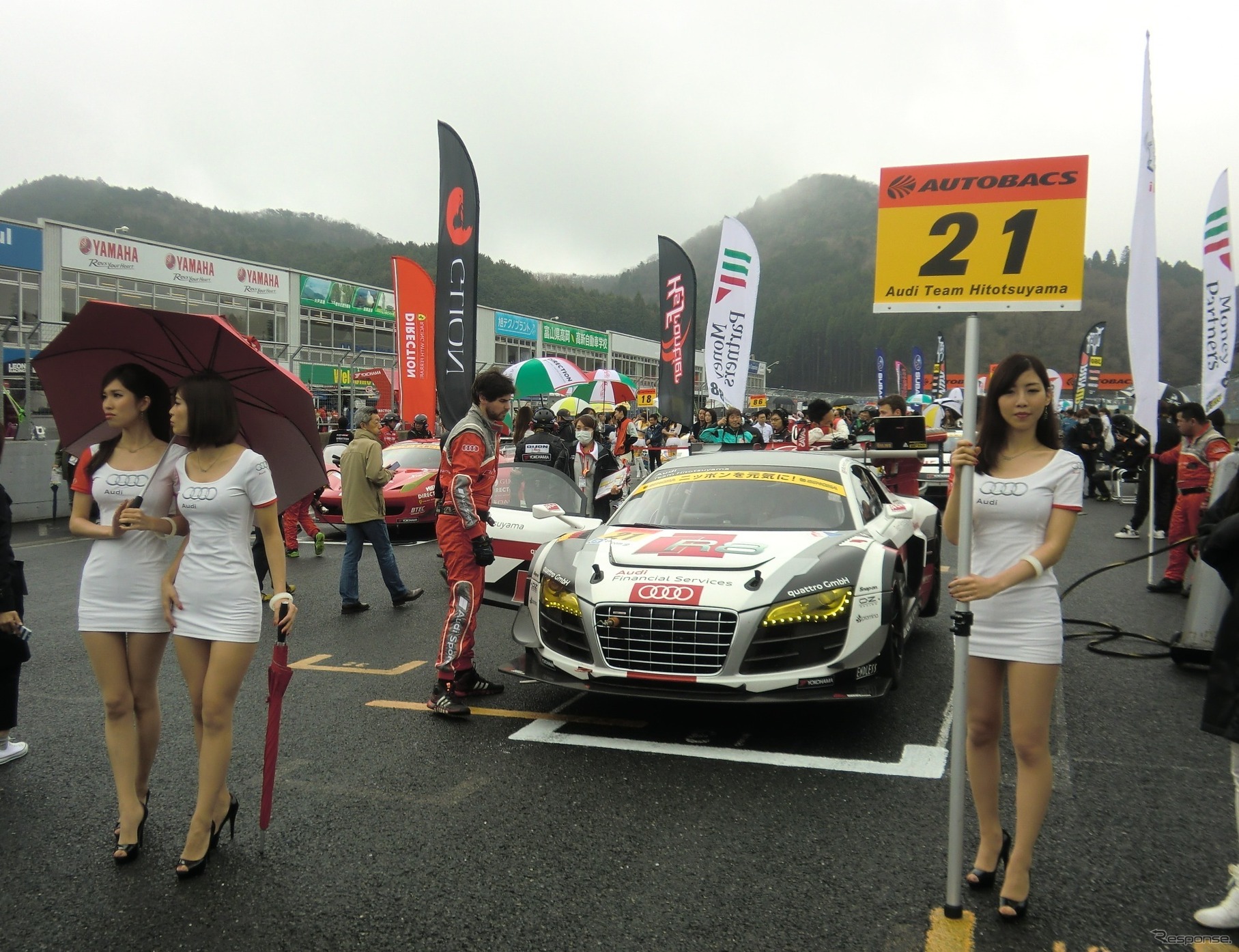 開幕戦はGT300クラスの10番グリッド発進だったAudi Team Hitotsuyama（カーナンバーは#21）。