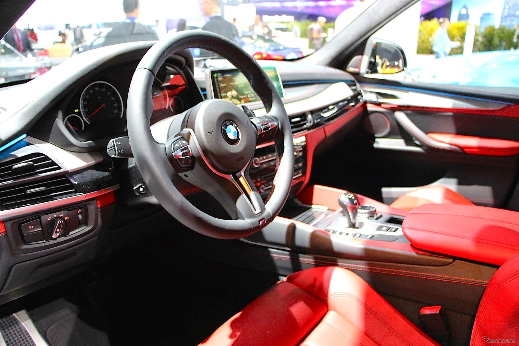 BMW X5M（ロサンゼルスモーターショー14）