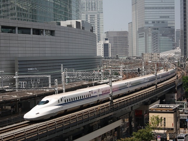 N700系の検査周期は写真の改造車も含め延長される。